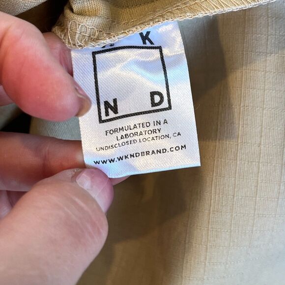 WKND Skateboarding Major Shirt Khaki Ripstop Medium Button Front 2 Pocket - Picture 5 of 7